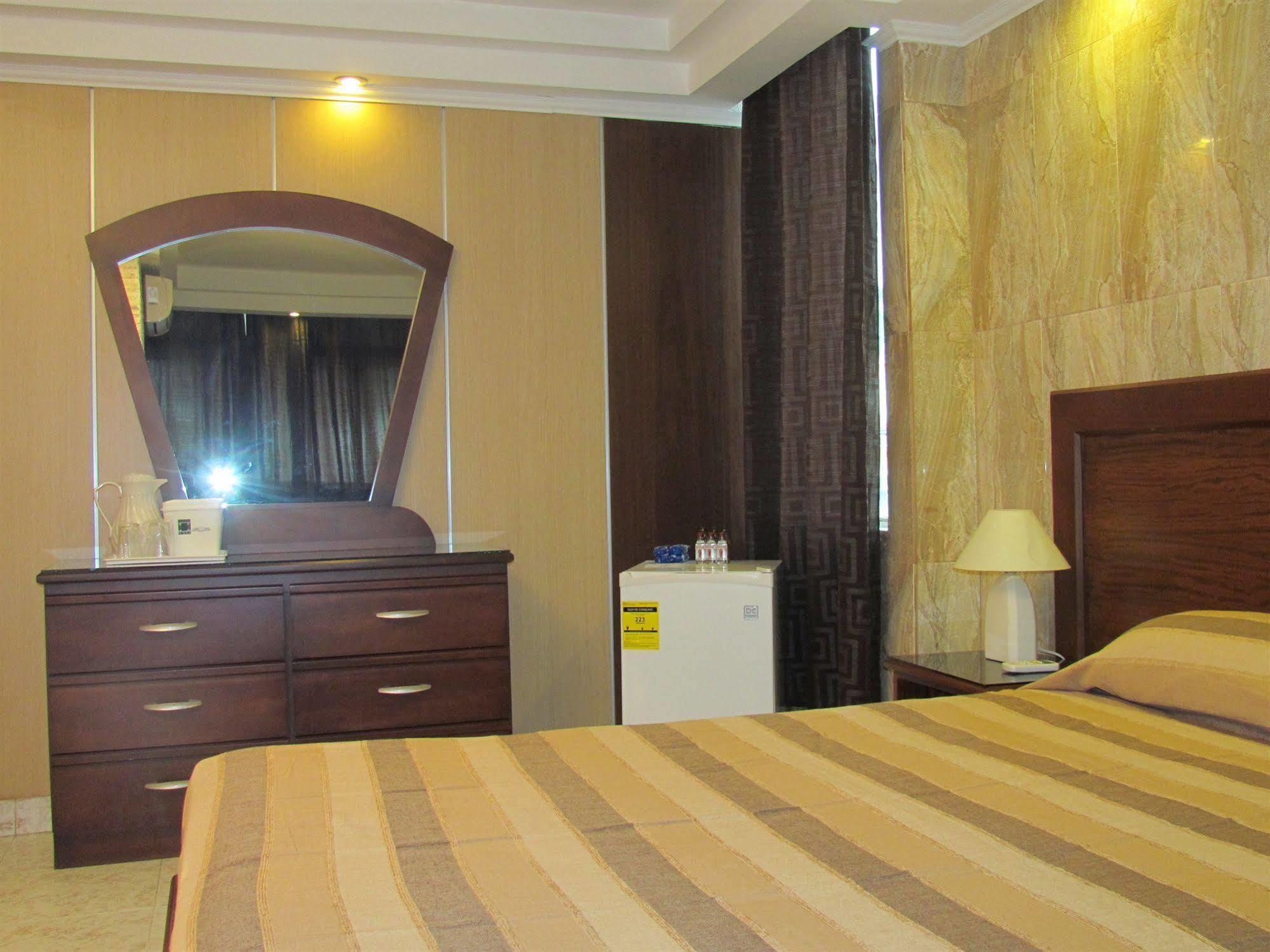 Hotel Roma Plaza Panama Dış mekan fotoğraf